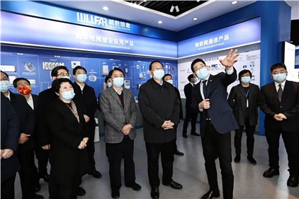 毛伟明在长沙调研园区企业和项目建设时强调——抓项目、 强工业、优效劳，，，起劲实现“开门红”“开门稳”
